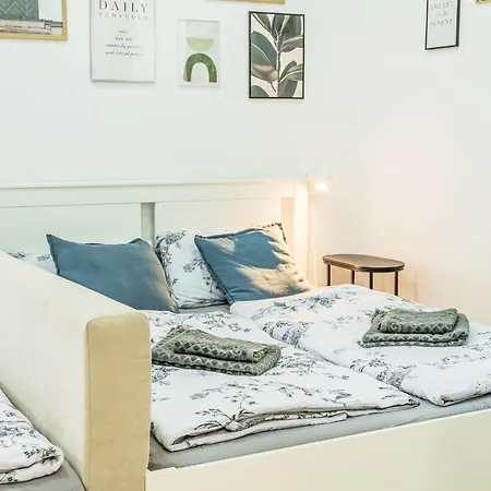 Washington-3 By Interhome Apartament Praga