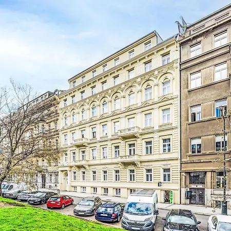 Washington-3 By Interhome Praga