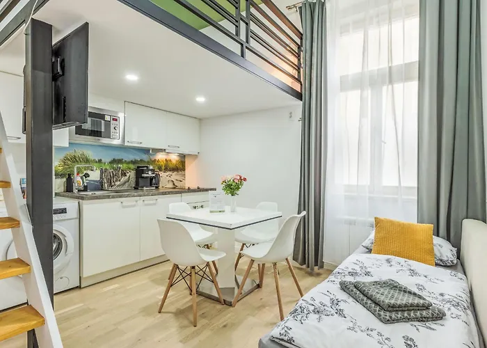 Washington-3 By Interhome Apartament Praga